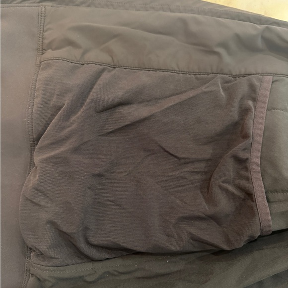 FIGS On-Shift Float Bomber Vest - Picture 11 of 12